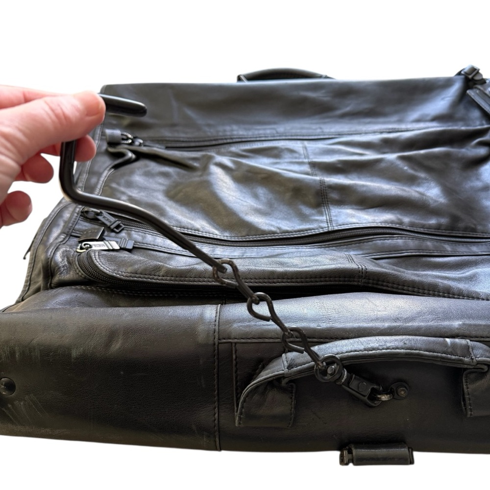 Tumi Black Leather Travel Garment Bag - Picture 3 of 13
